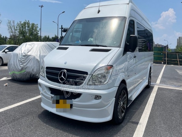 10座豪華進(jìn)口限量版斯賓特Sprinter